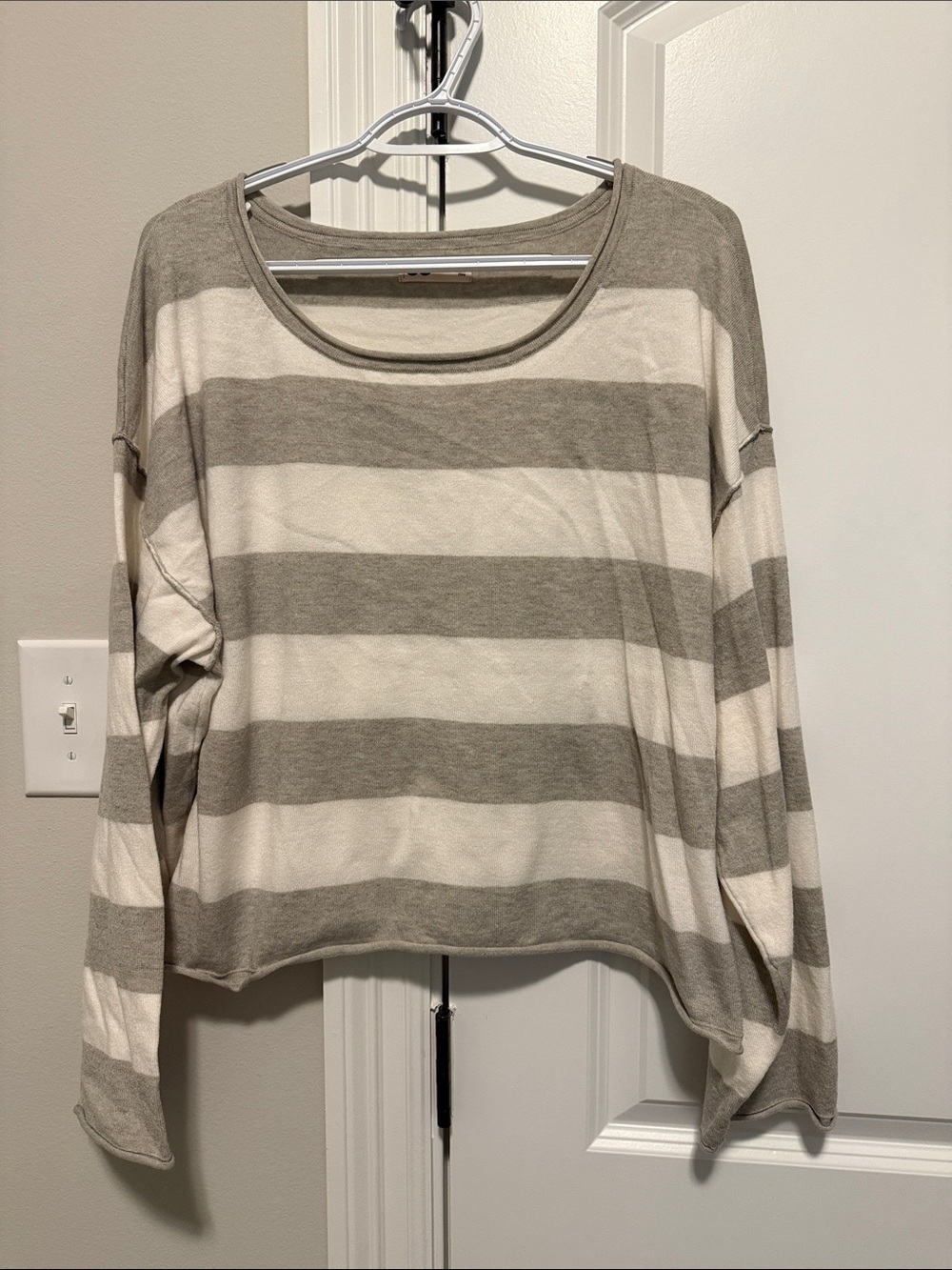 SO Striped Scoop Neck Long Sleeve Top - Cream & Taupe